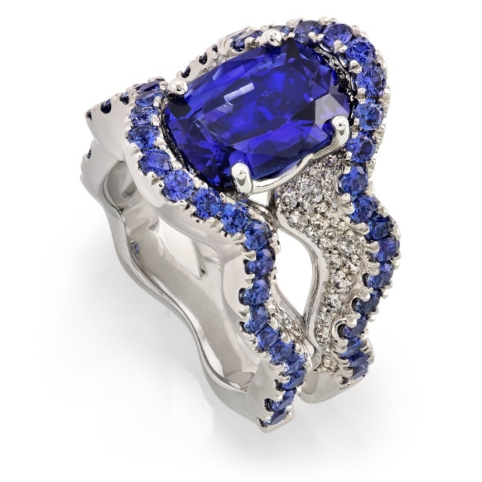 Crescendo Blue Sapphire & Diamond Pave Platinum Ring | Coffin & Trout ...